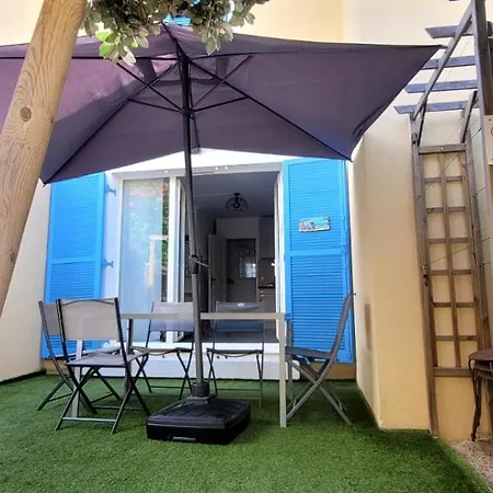 Confortable Maison Avec Terrasse A Dans Le *